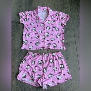 Hello Kitty Sanrio Shorts & Short Sleeve Pajama Set in Pink Size Medium